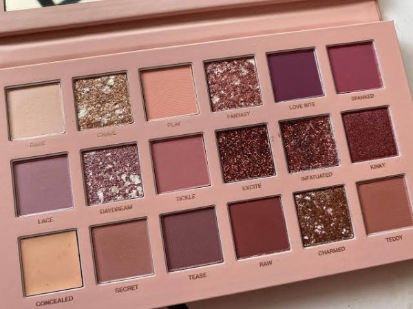 Huda Beauty Nude Eyeshadow Palette Multicolour - Dafa Karo Dukan