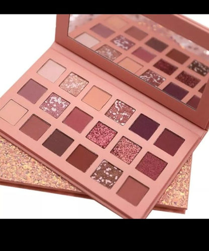 Huda Beauty Nude Eyeshadow Palette Multicolour - Dafa Karo Dukan